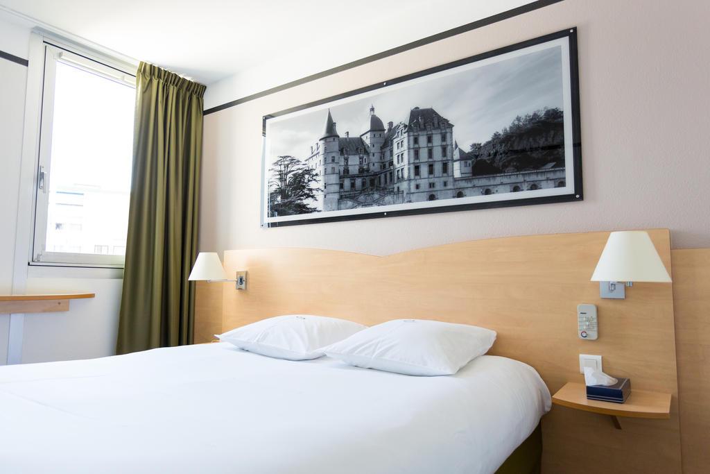 Hotel inn Grenoble Eybens Parc des Expositions Ex Kyriad Exterior foto