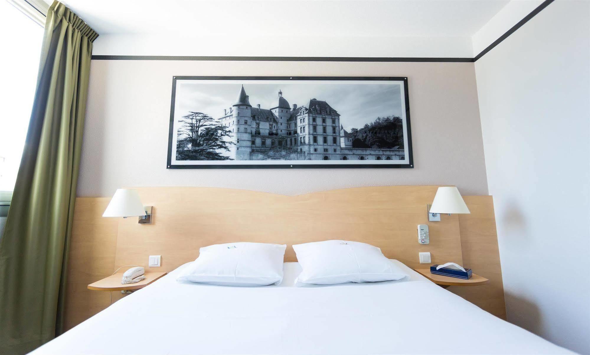 Hotel inn Grenoble Eybens Parc des Expositions Ex Kyriad Exterior foto